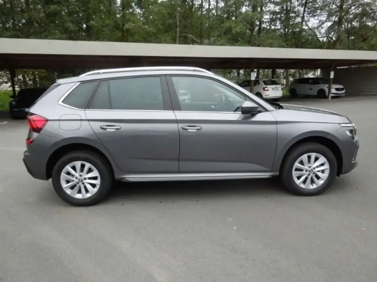 Neu Skoda Kamiq 150 PS (110 kW) 2026 Graphitgrau SUV