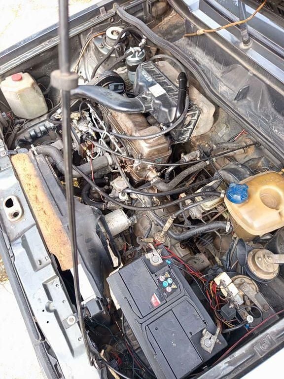 Gebraucht VW Jetta 54 PS (39 kW) 1983 Grau Limousine