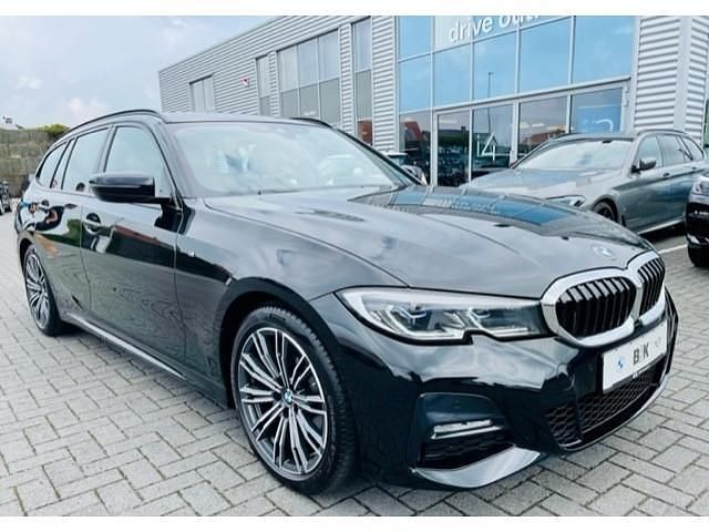 Gebraucht BMW 320 M Sport 184 PS (135 kW) 2021 Schwarz Kombi