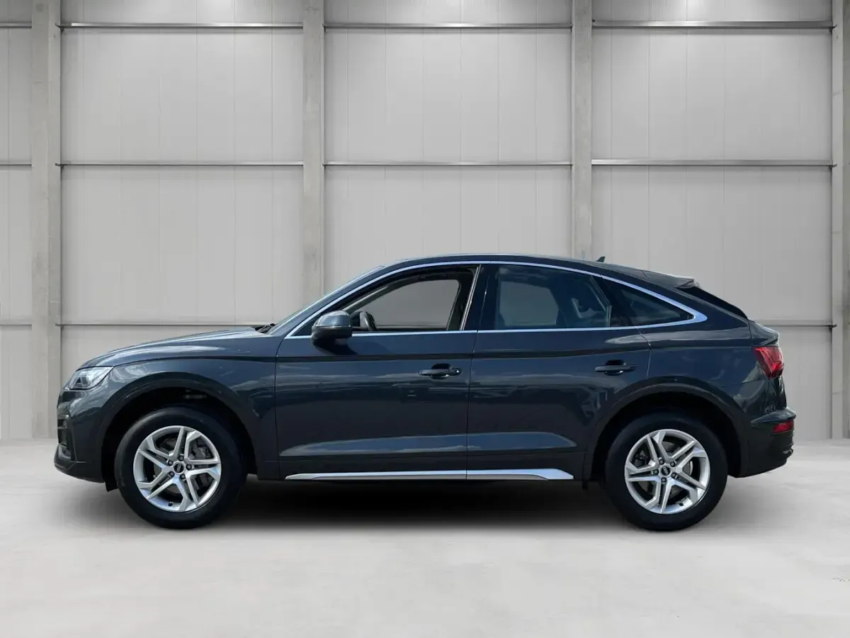 Gebraucht Audi Q5 Sportback Advanced 204 PS (150 kW) 2022 Grau SUV