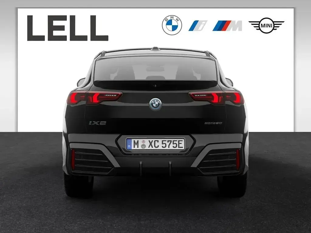 Neu BMW iX2 M Sport 150 kW (204 PS) 2026 Schwarz SUV
