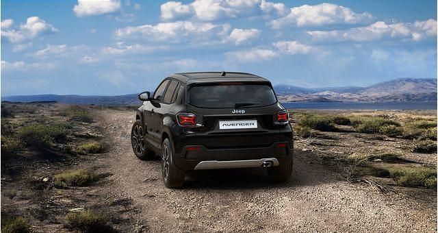 Gebraucht Jeep Avenger Summit 110 PS (80 kW) 2026 Schwarz SUV