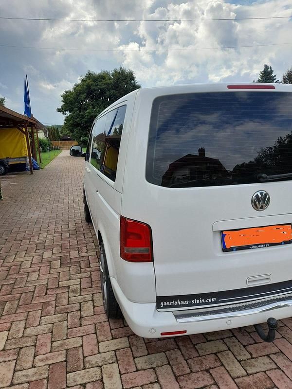 Gebraucht VW Multivan 180 PS (132 kW) 2010 Weiß Van / Kleinbus