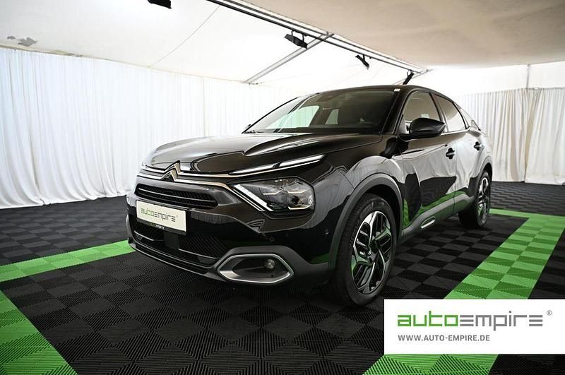 Schwarz Gebraucht 2024 Citroën C4 SUV | 16.790 € (Superpreis) - Bild 1/3