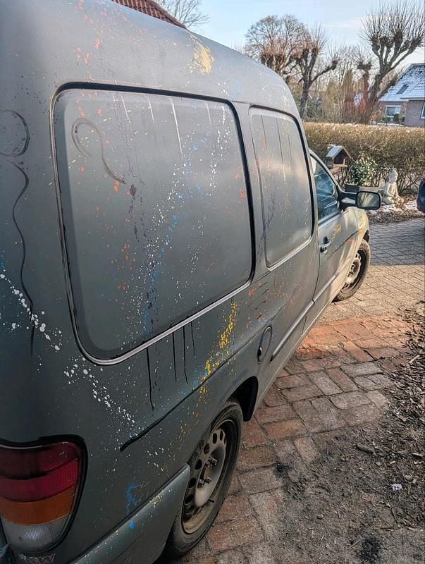 Second-hand VW Caddy 60 CP (44 kW) 2002 Andere farben Monovolum