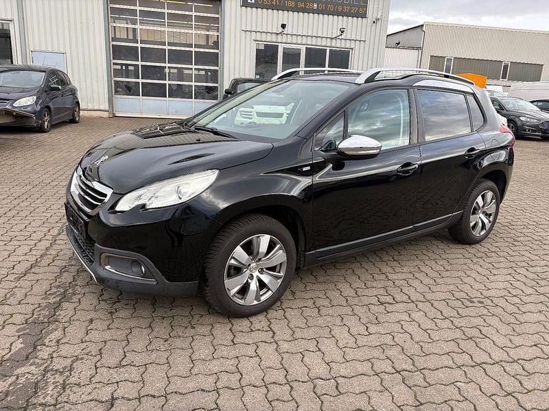 Schwarz Gebraucht 2016 Peugeot 2008 Style SUV | 6.990 € (Guter Preis) - Bild 1/4