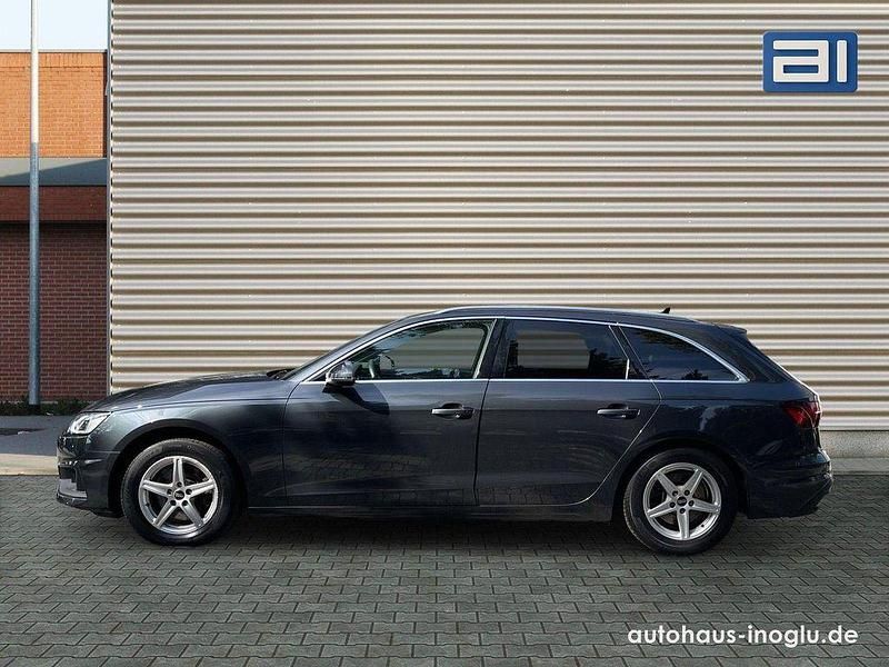 Gebraucht Audi A4 Advanced 150 PS (110 kW) 2022 Grau manhattangrau (metallic) Kombi