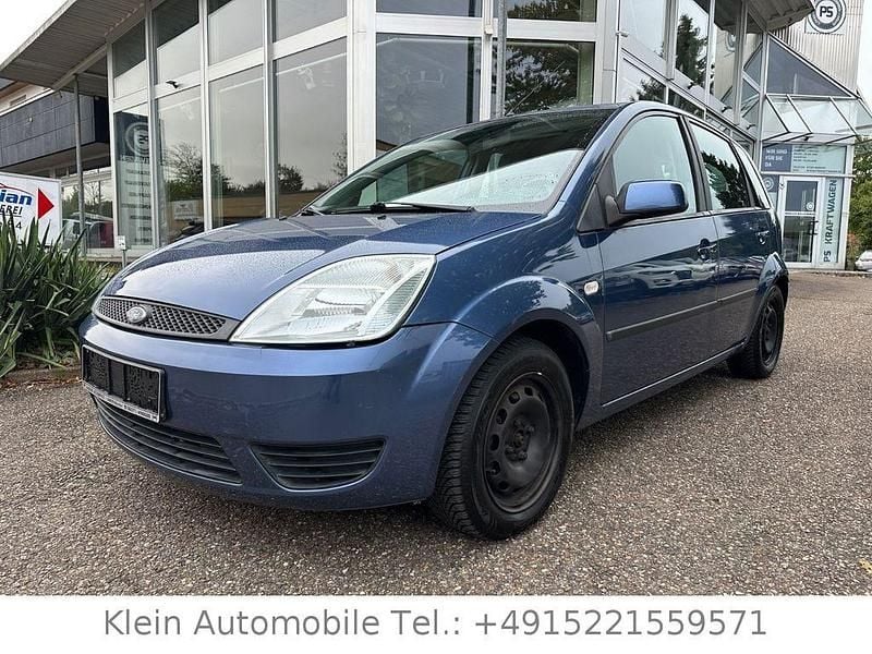 Blau Gebraucht 2005 Ford Fiesta Ambiente Kleinwagen | 2.999 € (Fairer Preis) - Bild 1/4