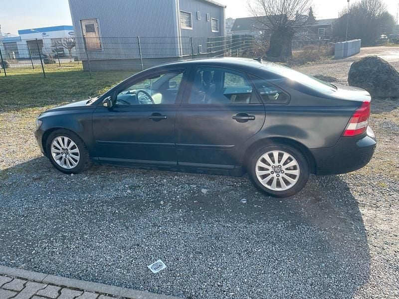 Gebraucht Volvo S40 140 PS (102 kW) 2006 Schwarz Limousine
