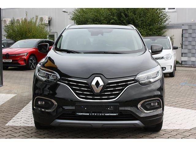 Gebraucht Renault Kadjar Techno 158 PS (116 kW) 2022 Andere farbe SUV
