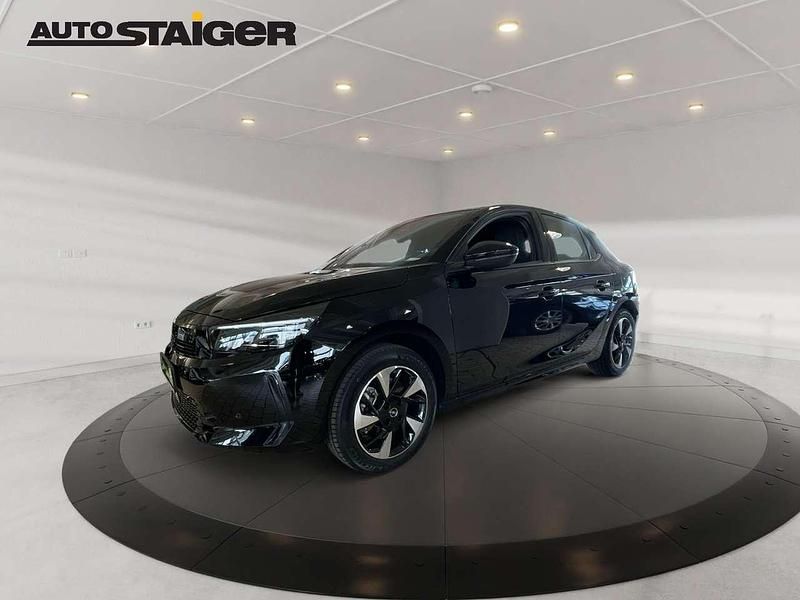 Gebraucht Opel Corsa-e 100 kW (136 PS) 2023 Schwarz perla nera Kleinwagen