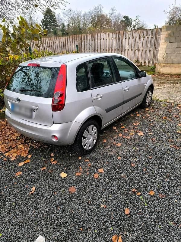 Gebraucht Ford Fiesta 68 PS (50 kW) 2008 Kleinwagen