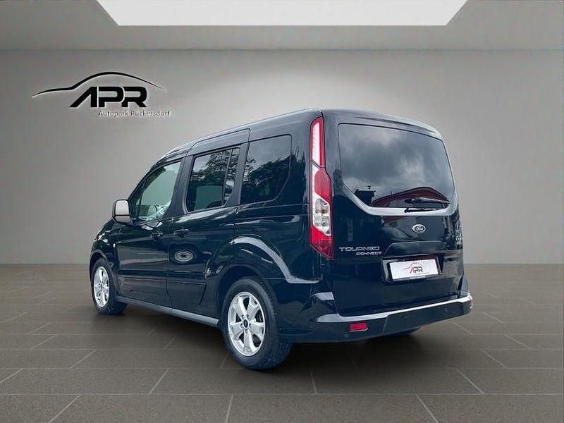 Gebraucht Ford Tourneo Connect Titanium 101 PS (74 kW) 2015 Schwarz Van / Kleinbus