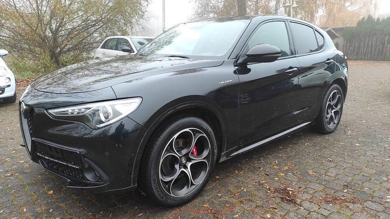 Schwarz Gebraucht 2022 Alfa Romeo Stelvio Veloce SUV | 26.990 € (Fairer Preis) - Bild 1/4