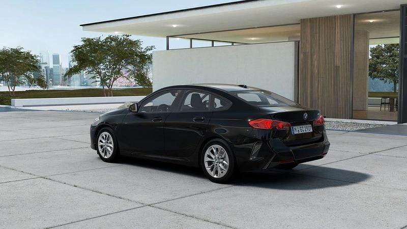 Neu BMW 216 122 PS (89 kW) 2026 Schwarz Coupé