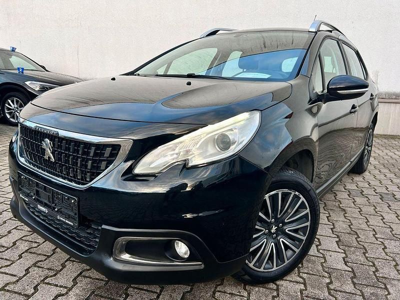 Schwarz Gebraucht 2016 Peugeot 2008 Active SUV | 8.990 € (Fairer Preis) - Bild 1/4