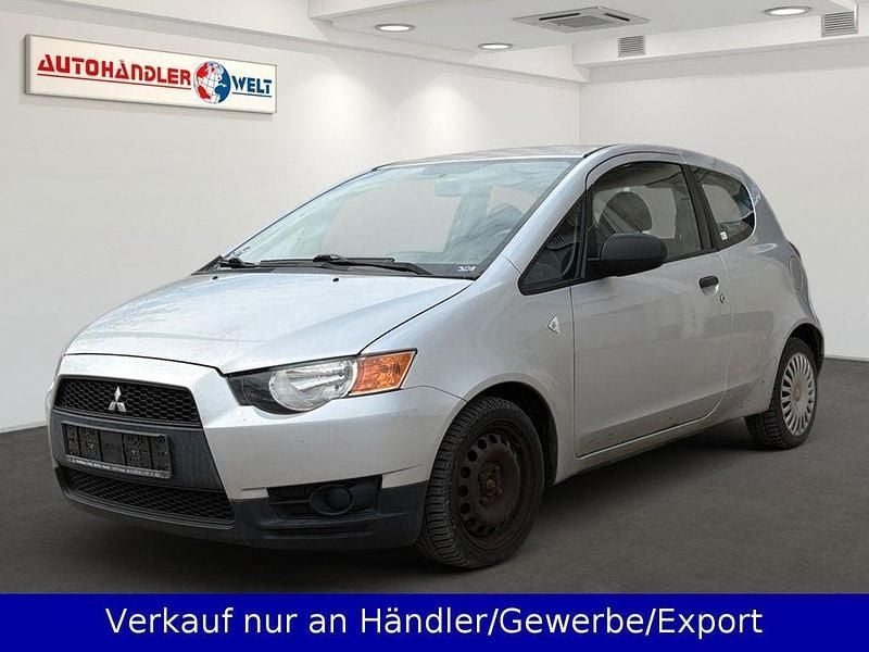 Gebraucht Mitsubishi Colt Inform 75 PS (55 kW) 2009 Silber Kleinwagen