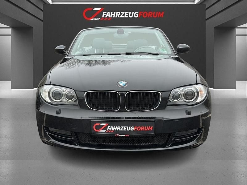 Schwarz Gebraucht 2009 BMW 118 Cabriolet Advantage Cabrio | 6.490 € (Guter Preis) - Bild 1/4