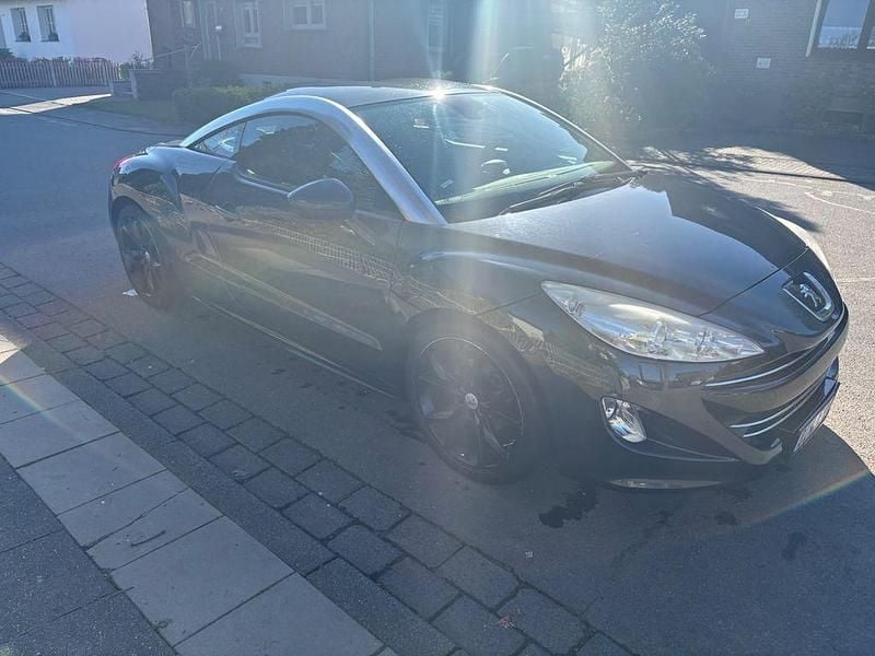 Gebraucht Peugeot RCZ 156 PS (114 kW) 2012 Schwarz Coupé