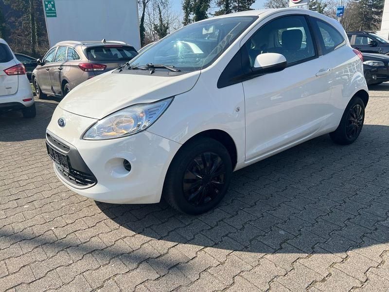 Gebraucht Ford Ka Ambiente 69 PS (50 kW) 2012 Weiß Kleinwagen