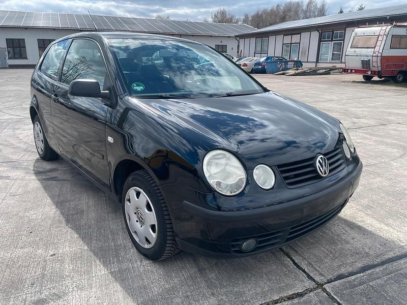 Gebraucht VW Polo 75 PS (55 kW) 2002 Schwarz Kleinwagen