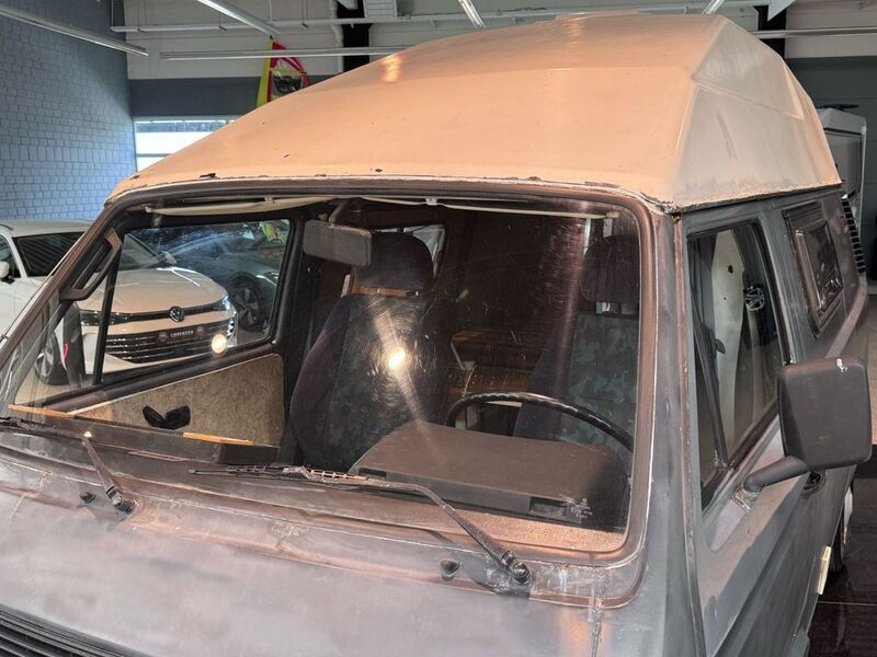Gebraucht VW T3 54 PS (39 kW) 1983 Schwarz Van