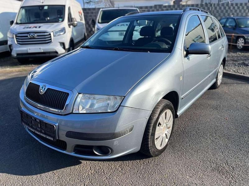 Gebraucht Skoda Fabia Ambiente 101 PS (74 kW) 2005 Stone grau metallic Kombi