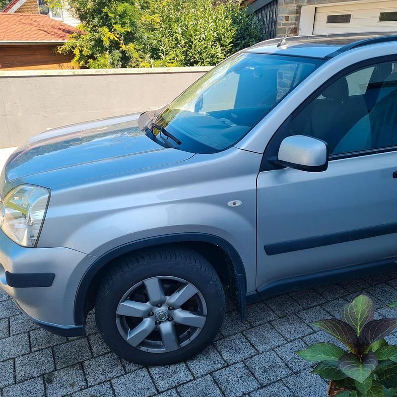 Silber Gebraucht 2008 Nissan X-Trail XE SUV | 4.999 € (Superpreis) - Bild 1/4