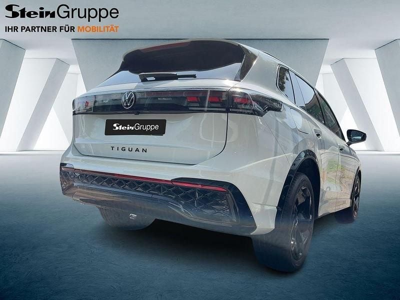 Neu VW Tiguan R-line 150 PS (110 kW) 2025 Weiß SUV