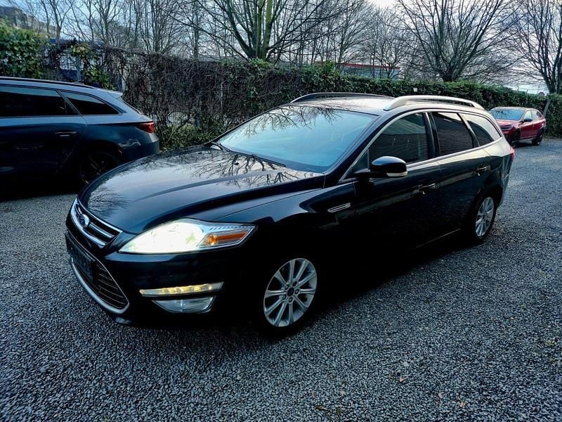 Gebraucht Ford Mondeo Titanium 140 PS (102 kW) 2012 Schwarz Kombi