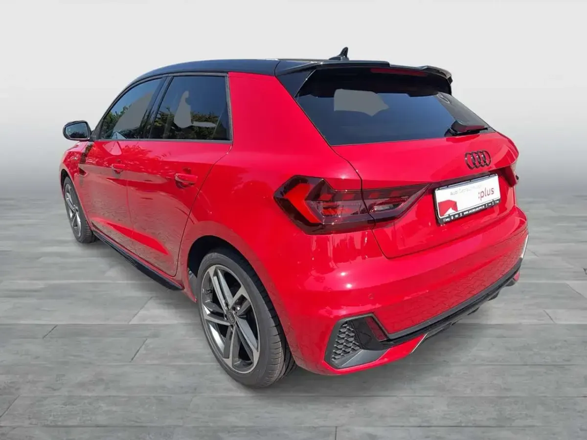 Gebraucht Audi A1 Sportback S-Line 95 PS (69 kW) 2025 Progressivrot metallic Kleinwagen