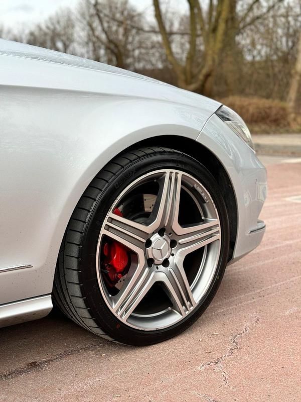 Gebraucht Mercedes CLS350 268 PS (197 kW) 2014 Silber Limousine