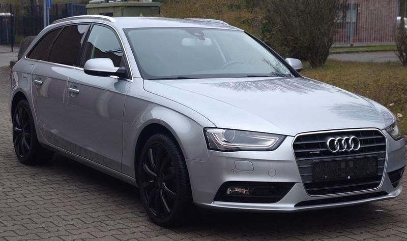 Gebraucht Audi A4 Ambiente 150 PS (110 kW) 2015 Grau Kombi