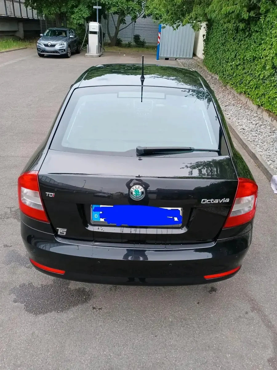 Gebraucht Skoda Octavia 2012 Schwarz Limousine
