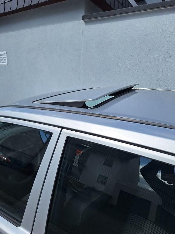 Gebraucht Mercedes 190 75 PS (55 kW) 1993 Silber Limousine