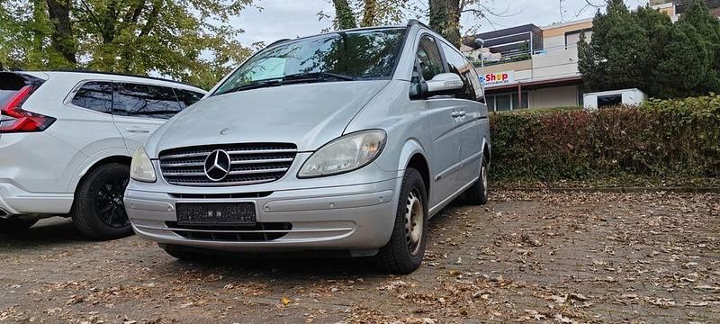 Silber Gebraucht 2006 Mercedes Viano Van / Kleinbus | 7.000 € (Guter Preis) - Bild 1/4