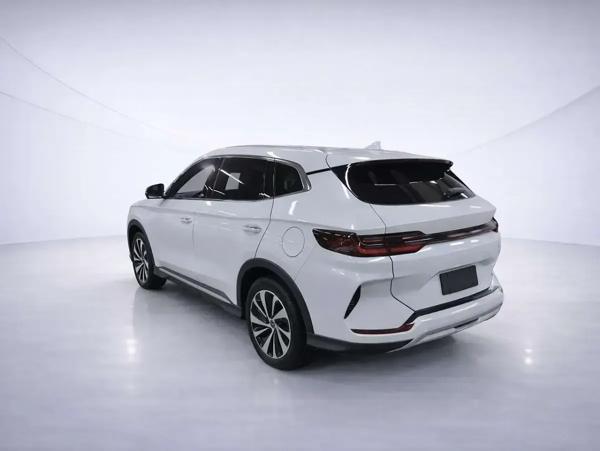 Używany BYD Seal U Boost 218 KM (160 kW) 2025 Biały SUV
