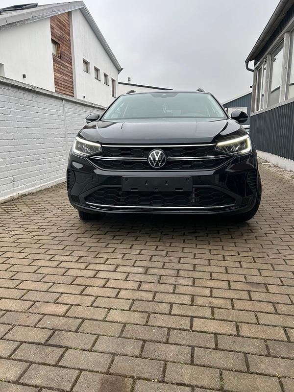 Gebraucht VW Taigo 2025 Schwarz SUV