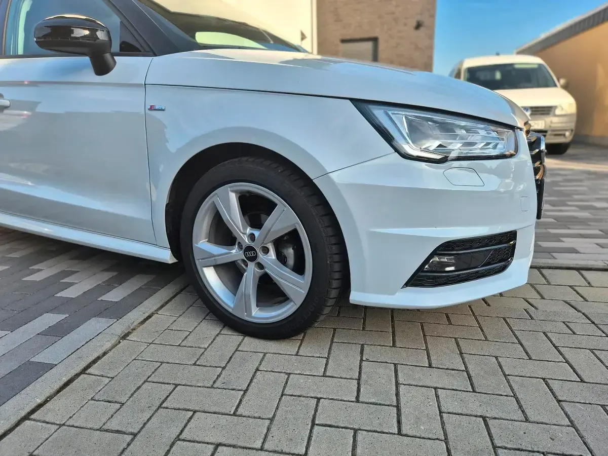 Gebraucht Audi A1 S-Line 95 PS (69 kW) 2018 Weiß Kleinwagen