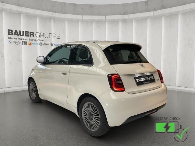 Gebraucht Fiat 500e Basis 86 kW (118 PS) 2023 Weiß Kleinwagen