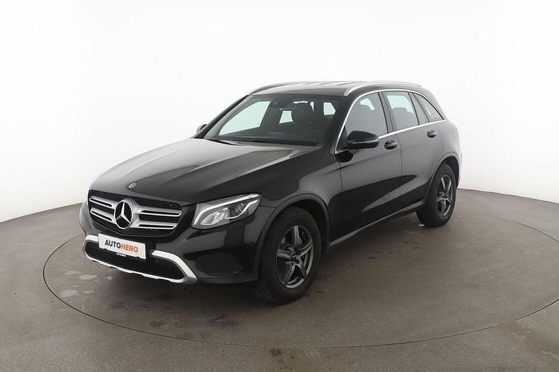 Schwarz Gebraucht 2017 Mercedes GLC220 Exclusive SUV | 28.440 € (Fairer Preis) - Bild 1/3