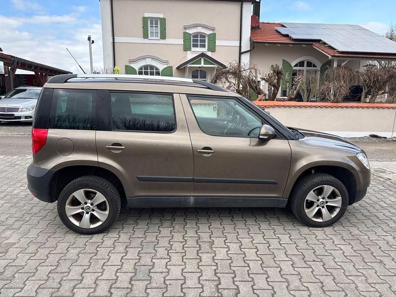 Gebraucht Skoda Yeti Ambition 160 PS (117 kW) 2010 Braun SUV
