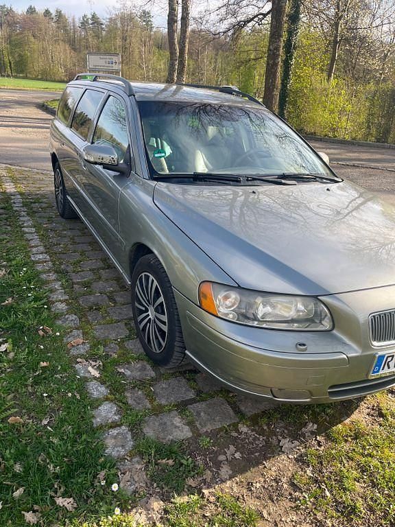 Gebraucht Volvo V70 185 PS (136 kW) 2006 Silber Kombi