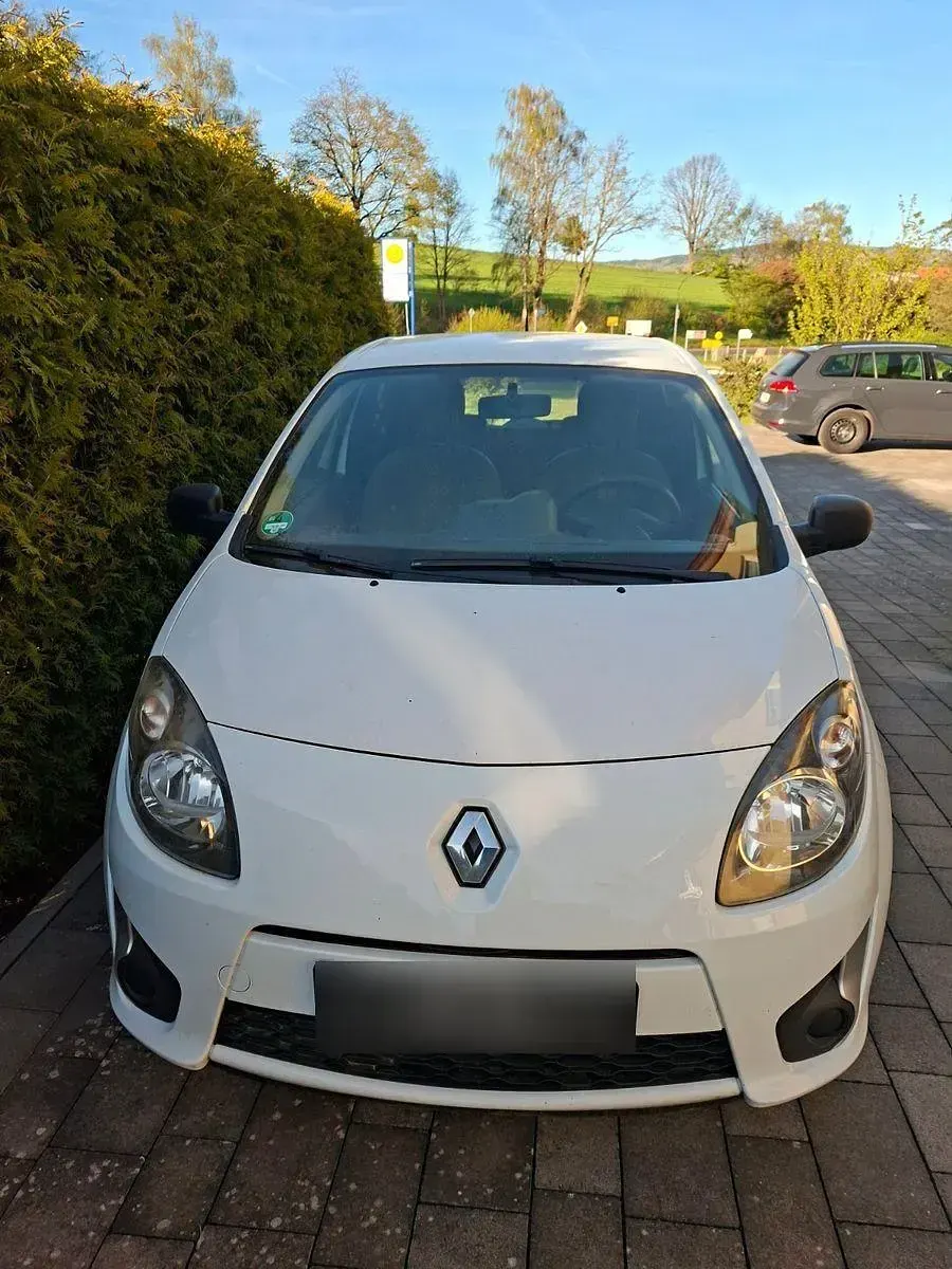 Używany Renault Twingo 75 KM (55 kW) 2011 Biały Hatchback