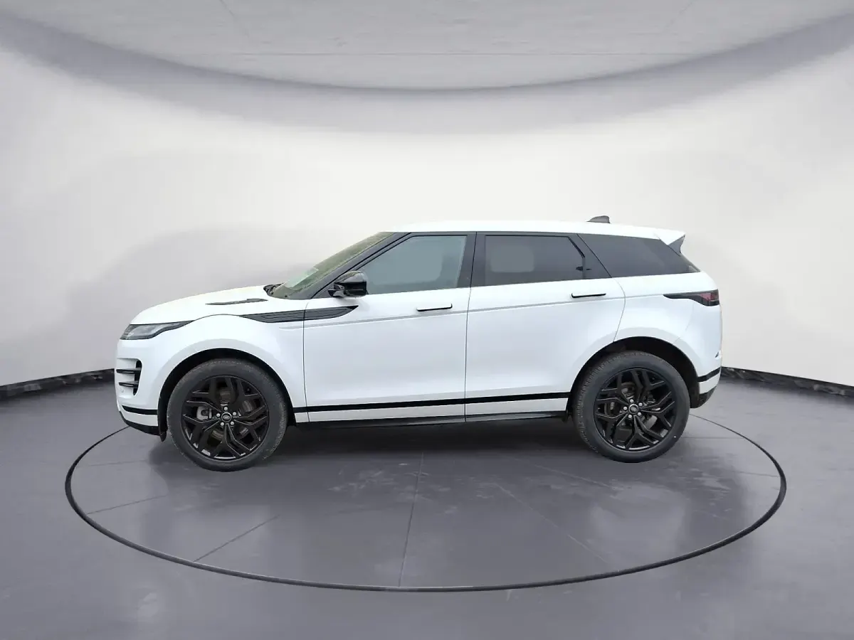 Second-hand Land Rover Range Rover evoque SE Dynamic 163 CP (119 kW) 2023 SUV