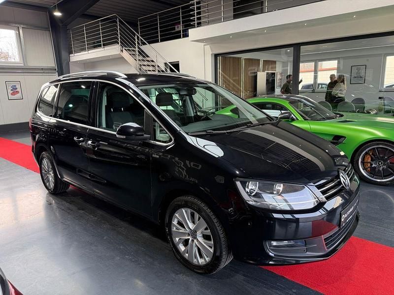 Gebraucht VW Sharan Life 140 PS (102 kW) 2013 Schwarz Van / Kleinbus