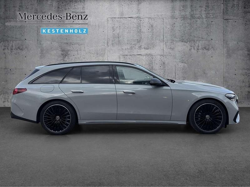 Gebraucht Mercedes E300 AMG 204 PS (150 kW) 2024 Manufaktur lack manufaktur alp Kombi