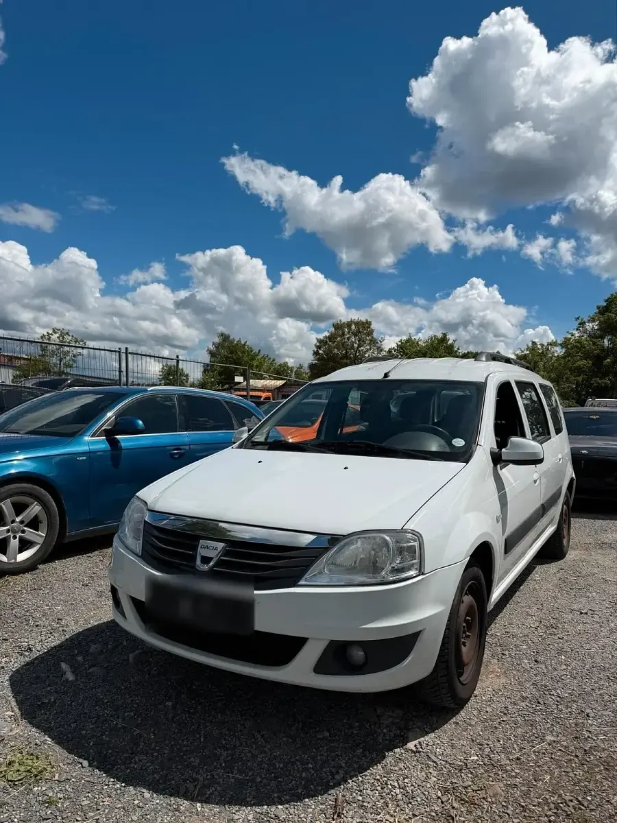Gebraucht Dacia Logan 87 PS (63 kW) 2009 Weiß Kombi