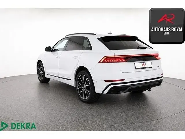 Gebraucht Audi Q8 S-Line 340 PS (250 kW) 2023 Weiß SUV