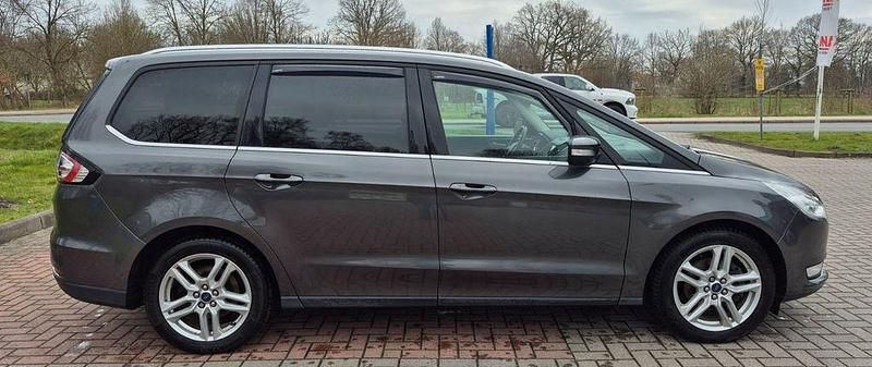 Gebraucht Ford Galaxy Titanium 209 PS (153 kW) 2018 Grau Van / Kleinbus